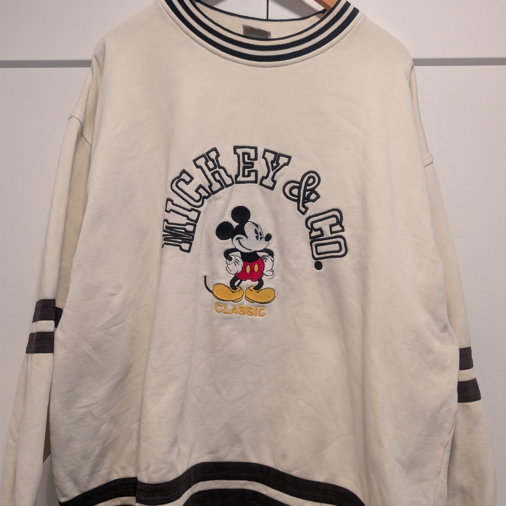 VINTAGE 90s Mickey & Co Cream Pullover Oversized Boxy Varsity Sweatshirt - Picture 2 of 10